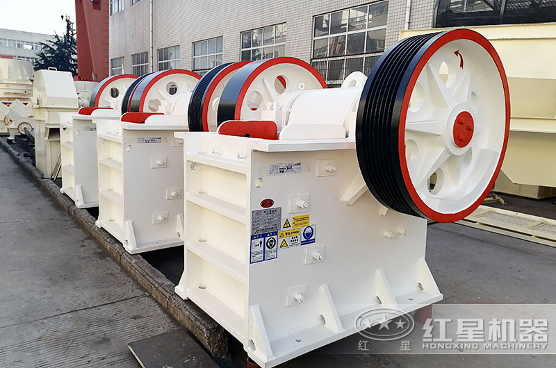 小型碎石機(jī)器有哪些？多少錢一臺(tái)？